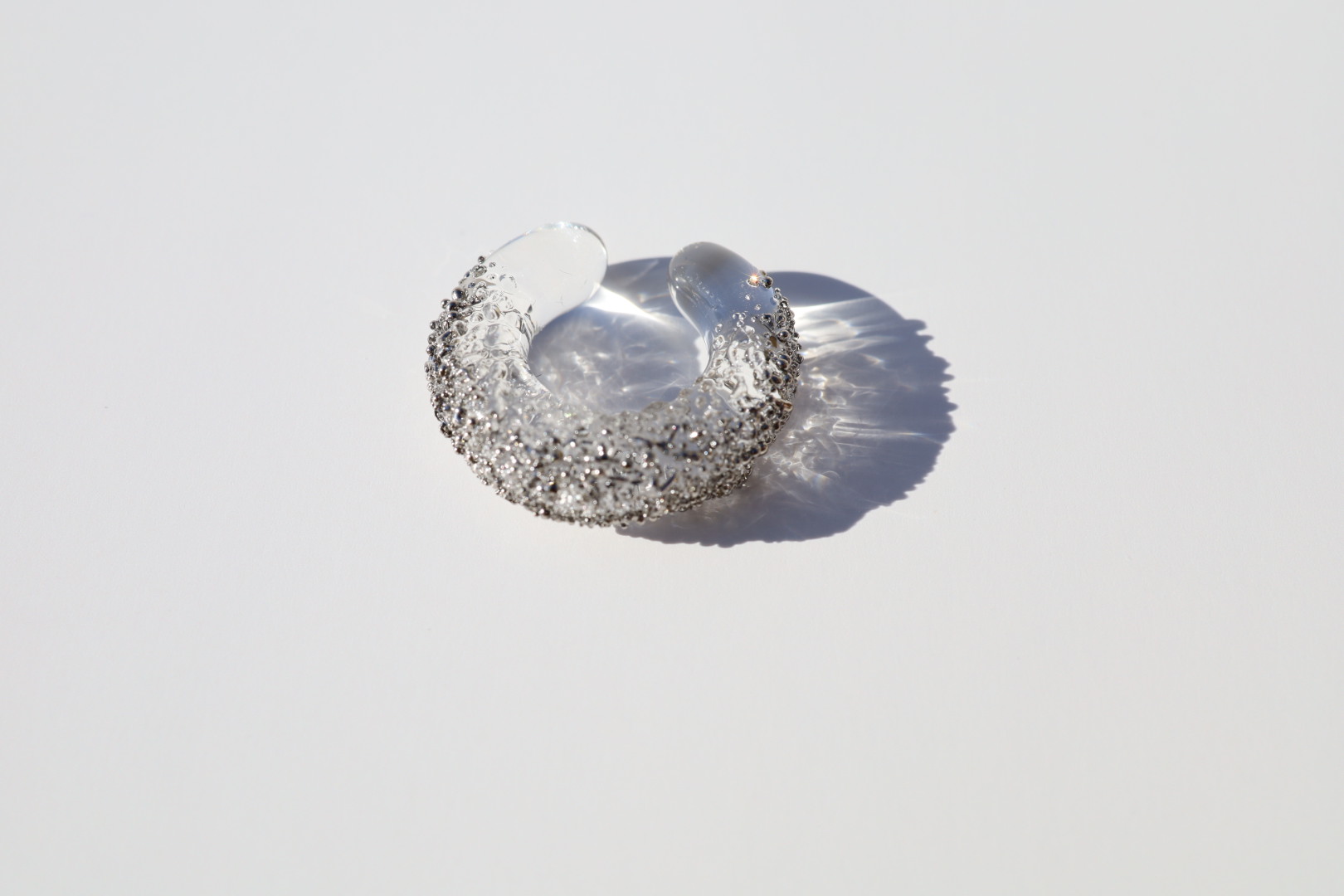 ガラス イヤーカフ “Sparkle”-platinum(プラチナ)-