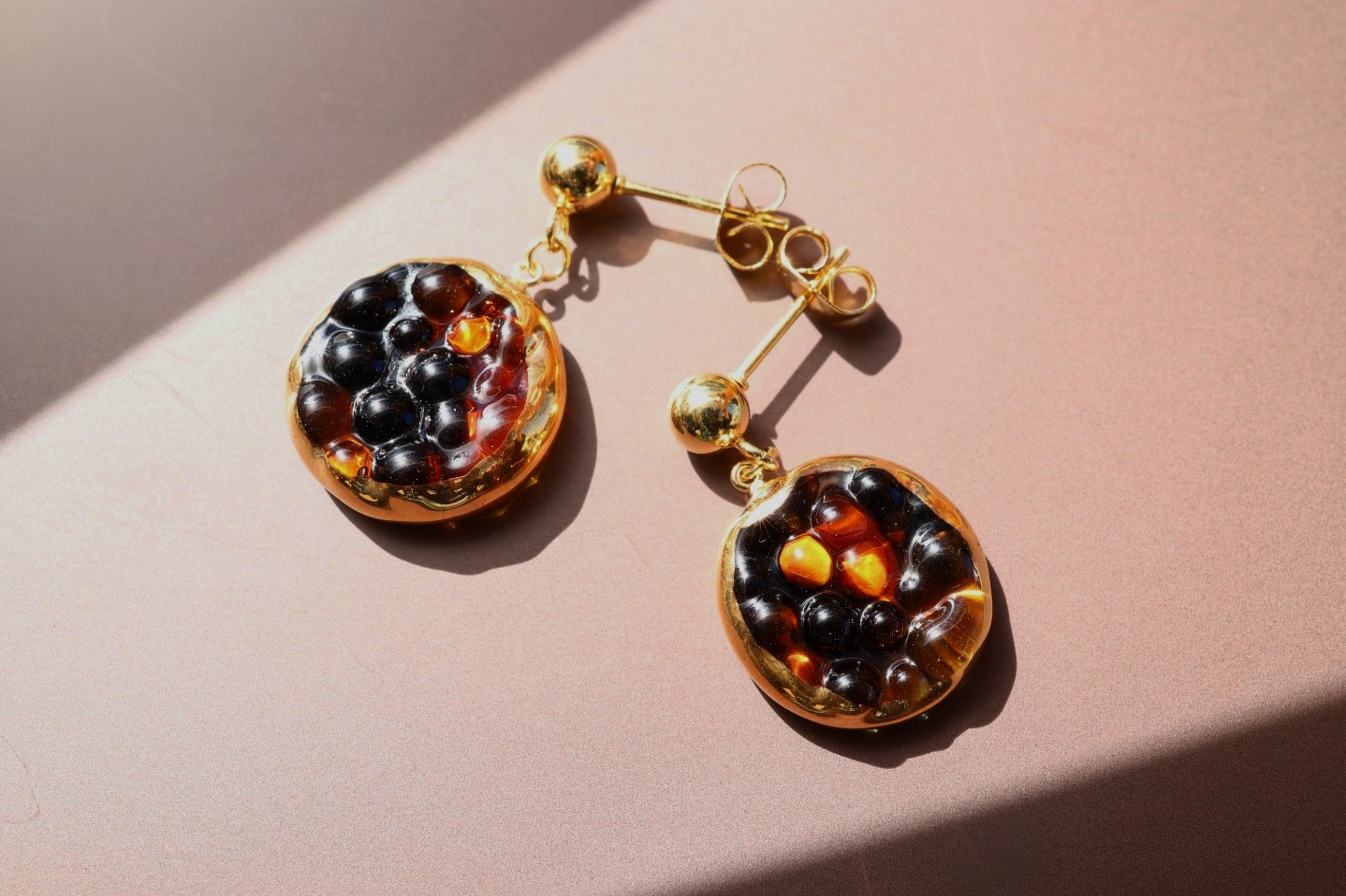 “Water Coin”ピアス-ベッコウ-