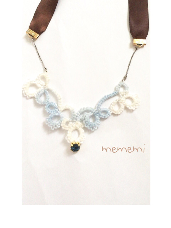 lace necklace ブルー×ホワイト 2枚目の画像