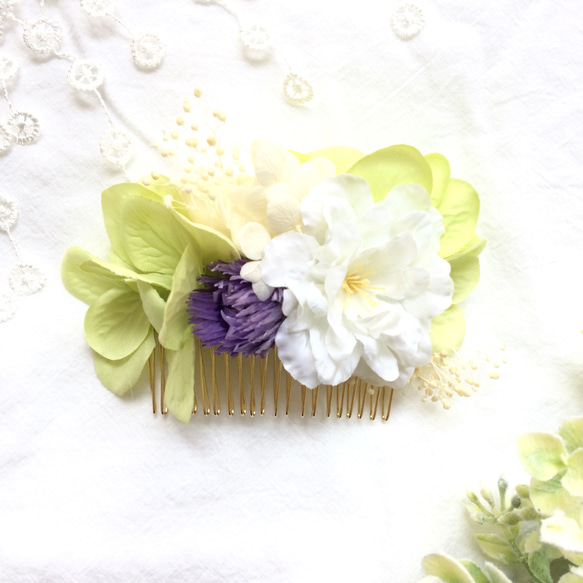 木香薔薇と紫陽花のヘアコーム＊ ウェディング  着物 結婚式 振り袖 プリザーブドフラワー 4枚目の画像