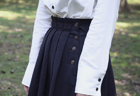 復古壓皺百褶半身裙|裙子|日本平紋棉麻混紡|獨立品牌|Sora-59 第10張的照片