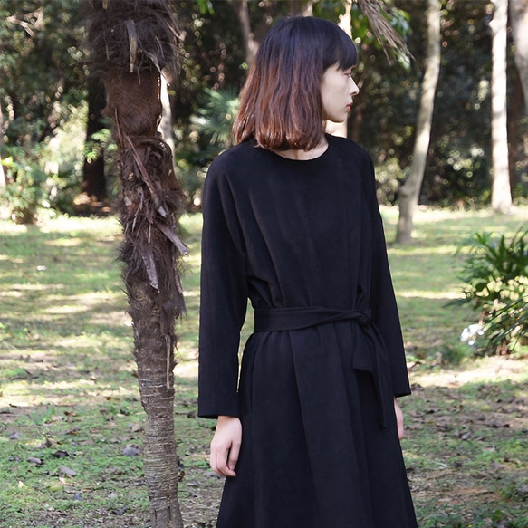 黑色復古雙層厚款洋裝|連衣裙|麂皮絨+人棉|獨立品牌|Sora-62 第3張的照片
