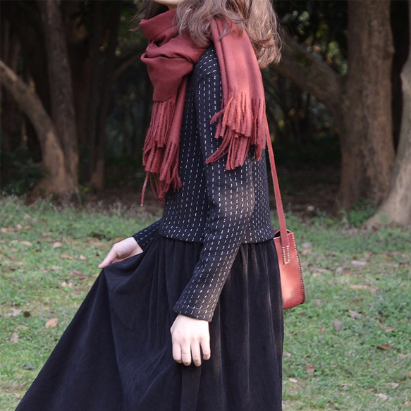 羊毛呢-燈芯絨雙拼洋裝|連衣裙|羊毛呢+燈芯絨|獨立品牌|Sora-63 第2張的照片