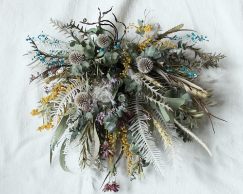 ドライフラワータペストリー】壁掛け、かすみ草、ユーカリ、父の日