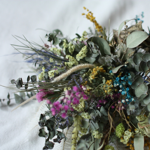 ドライフラワータペストリー】壁掛け、かすみ草、ユーカリ、父の日