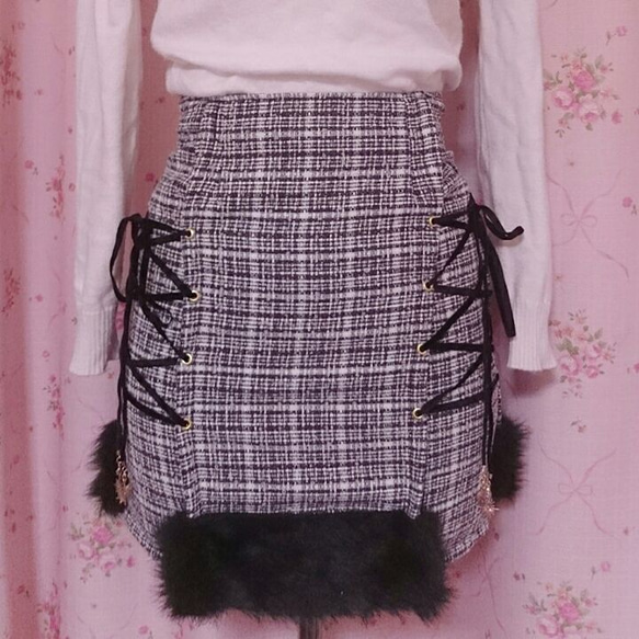 S～Mサイズ美シルエットチェック裾ファースカート 2枚目の画像