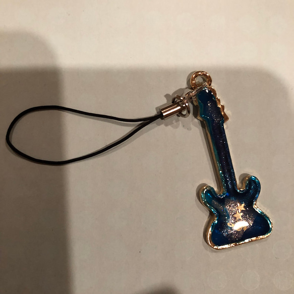 ギターキーホルダー 1枚目の画像