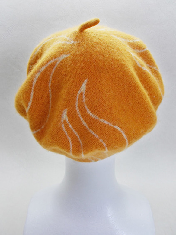ベレー帽（オレンジ色の炎） 3枚目の画像