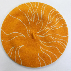 ベレー帽（オレンジ色の炎） 4枚目の画像