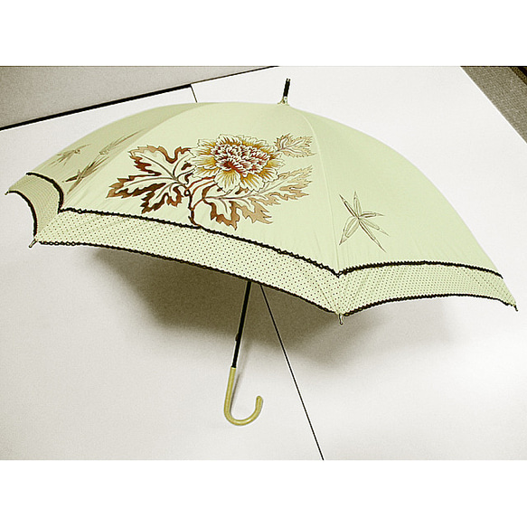 花更紗の日傘（ベージュ色・ドット柄布付き） 1枚目の画像