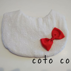 coto cotoスタイ お花の刺繍 1枚目の画像