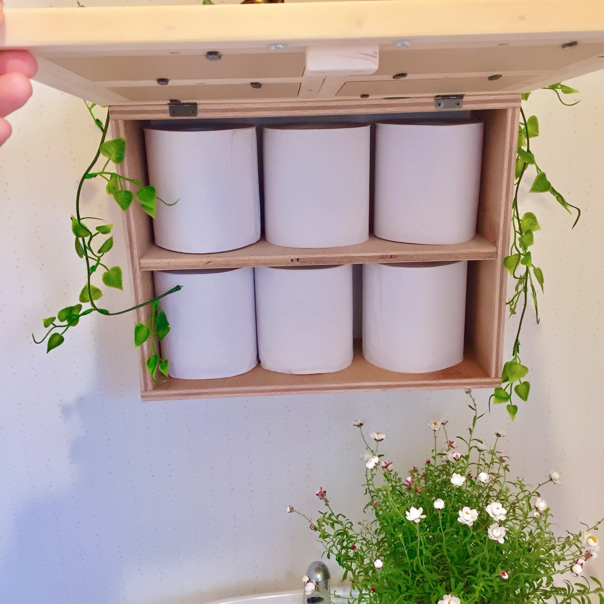 【 写真 】 可愛い写真窓のトイレ収納 《 ナチュラル木工雑貨 》