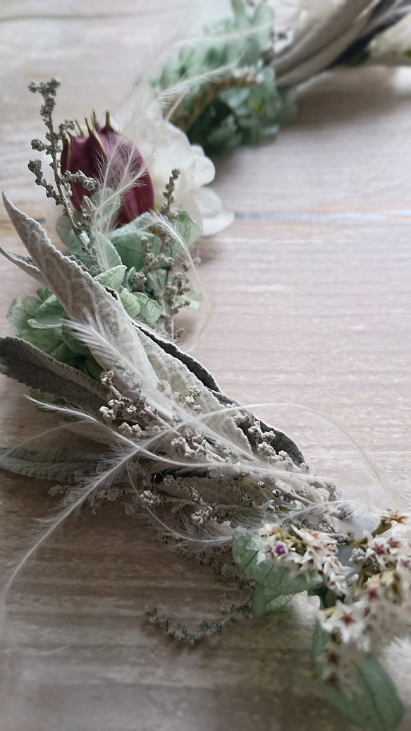 花かんむり〈モーヴグリーン&ホワイト〉
花嫁ヘッドドレス 2枚目の画像