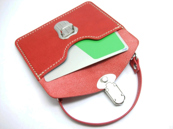 カード専用バッグ　パスケース　赤 3枚目の画像
