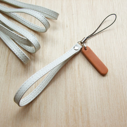 プレートストラップ　本革　ホワイト 1枚目の画像