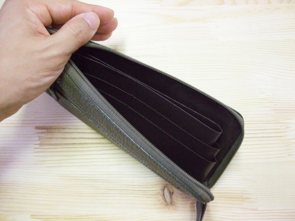 フラット札入れ　長財布　本革　カーキ 2枚目の画像