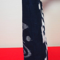 古布手織りの絣トートバック・鯉 4枚目の画像