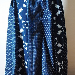 ◆古布・手織り藍染絣・12枚ハギ・二本ゴム・ロングスカート◆ 5枚目の画像