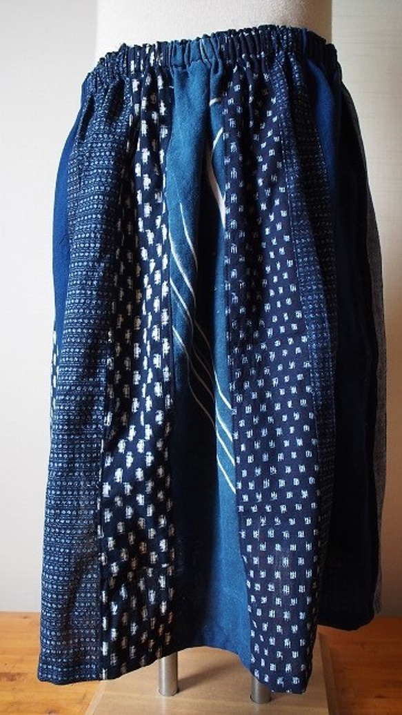 ◆古布藍染木綿絣色々な絣の組み合わせ・巻きスカート長さ61ｃｍ 5枚目の画像