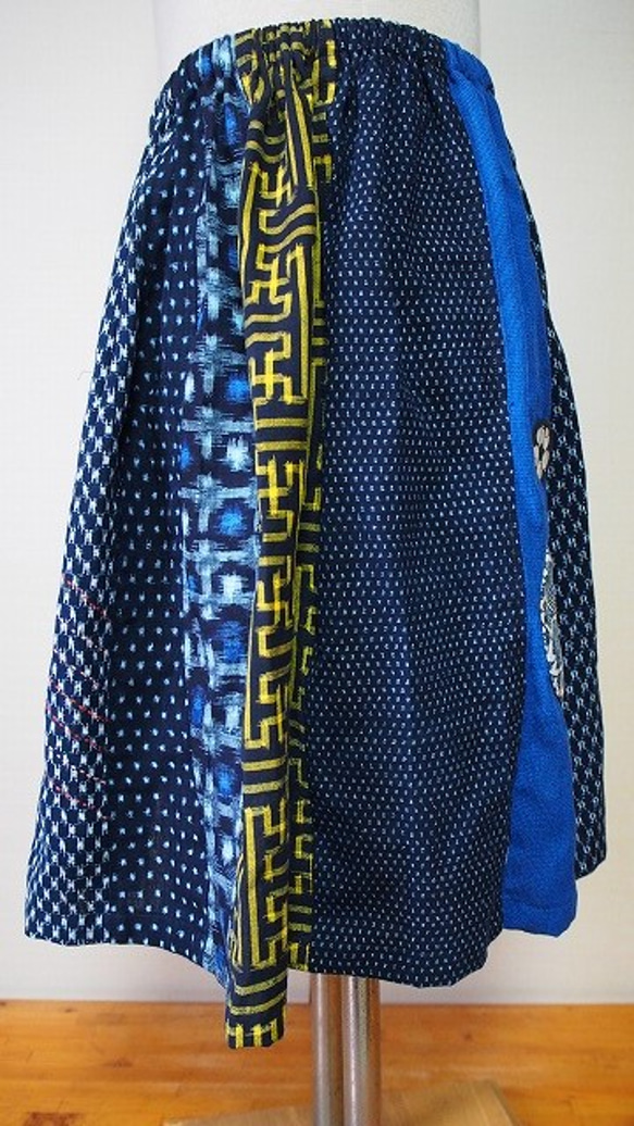 ◆古布藍染木綿絣色々な絣の組み合わせ・巻きスカート長さ50ｃｍ　① 6枚目の画像