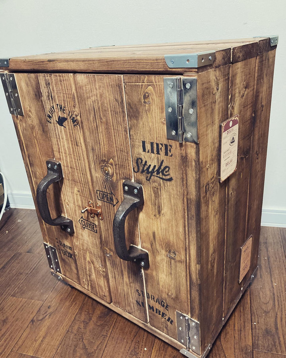 男前ヴィンテージ カラー登場‼️ダークウォルナットカラー