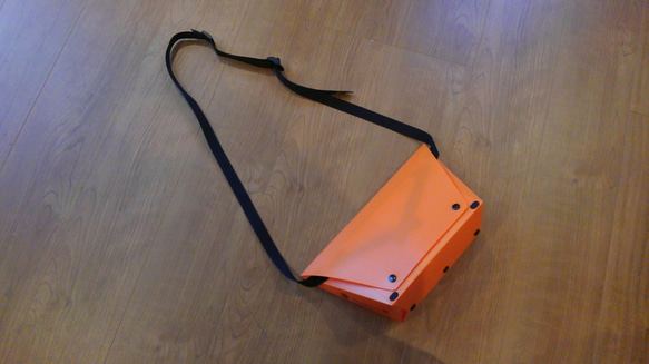 Vickal bag ビッカルバッグ　驚愕の軽さ　折畳可能　オレンジ 4枚目の画像