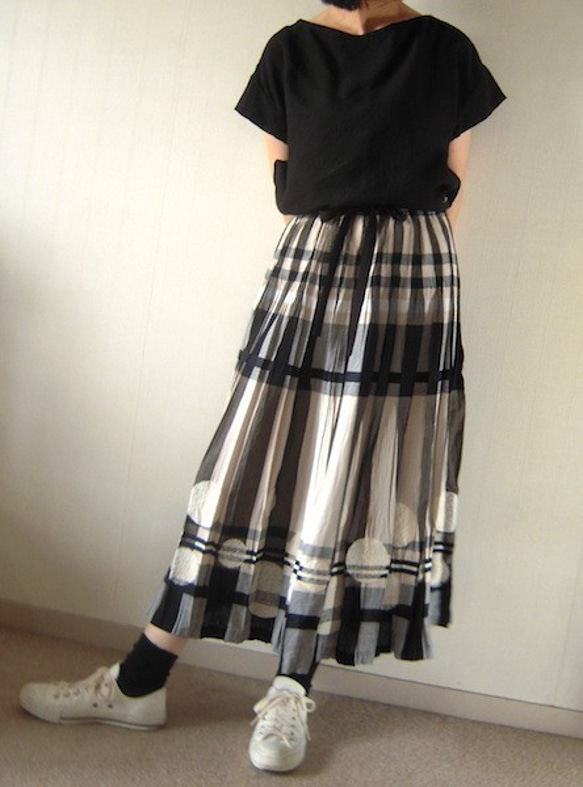 ドットxチェック　ギャザースカート 4枚目の画像