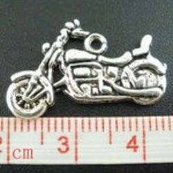 【直輸入】 バイクチャーム*24×14ミリ*10個 3枚目の画像