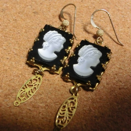 送料無料＞k14GF ヴィンテージカメオのピアス vintage cameo