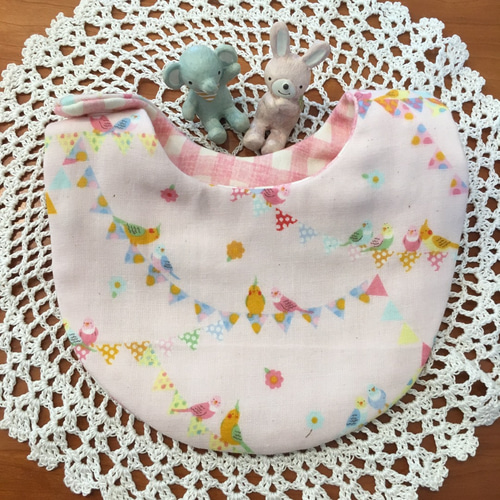 再販可能＊ふかふか刺繍スタイ＊ガーランド＊｜再販可能＊ふかふか刺繍