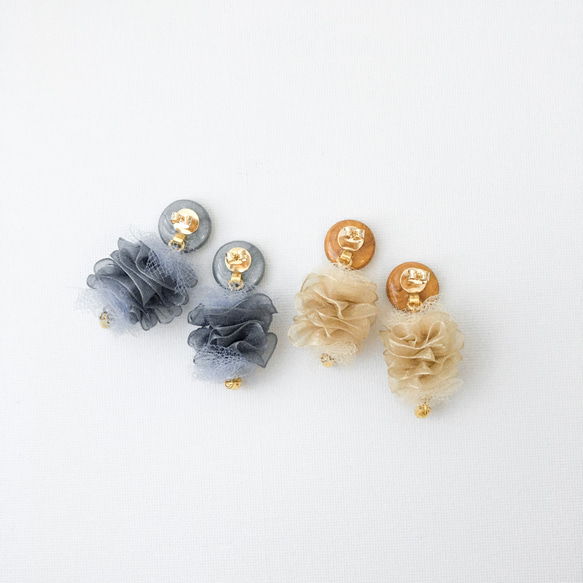 ポリマークレイ × シフォンチュール costume jewelry ピアス -silver-〈特集掲載〉 6枚目の画像