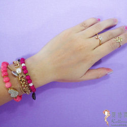♔蔻珞瑪♘ Ⓓⓔⓢⓘⓖⓝ - 手工設計-糖果色玉石/珍珠/黃銅手鍊(紫紅) 第4張的照片