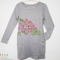 ♔Cooma♘  Ⓓⓔⓢⓘ 長袖ロングトップ-【糸の花/花】(グレー) 元の価格 $780 3枚目の画像