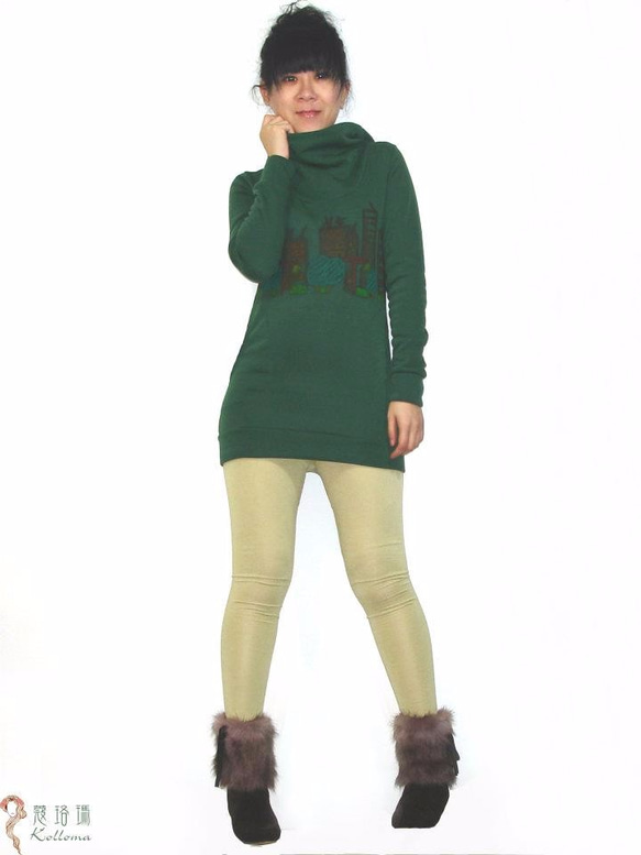 ♔蔻珞瑪♘  Ⓓ手繪連帽長T-【Silence】(綠) 原價$780 第4張的照片