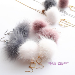 【Creema限定】送料無料◆FURBALL Y Line Necklaceセット◆ファーボールのＹ字ネックレス&ピアス 6枚目の画像