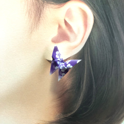 蝶デザインの両耳用ピアス 蝶デザイン ピアス(両耳用)