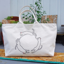 アイボリー 花柄刺繍 ハンドバッグ 花柄刺繍】ランチトートバッグ（アイボリー） トートバッグ 刺繍