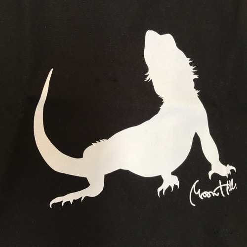 フトアゴヒゲトカゲのシルエットトート（黒） トートバッグ MOON_HILL