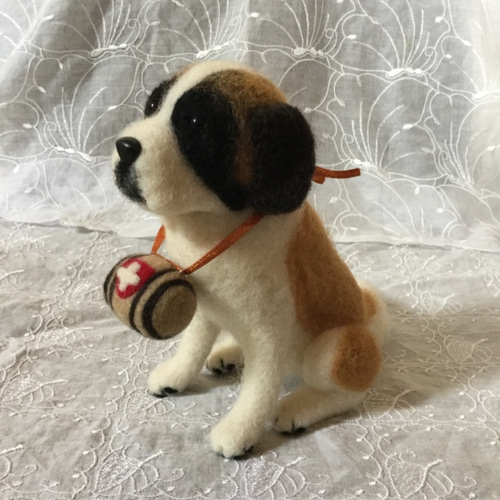 【羊毛フェルト】セントバーナード 犬 羊毛フェルト 犬 セント・バーナード 羊毛フェルト モンブラン