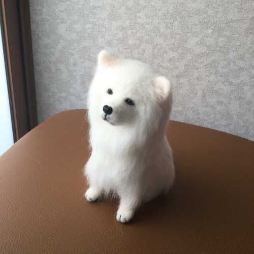 羊毛フェルト 犬 サモエド 羊毛フェルト masapan 通販｜Creema