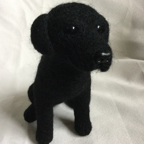 羊毛フェルト 犬 ラブラドールレトリバー 黒ラブ 羊毛フェルト masapan