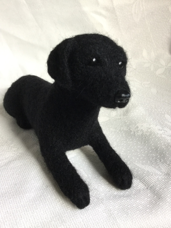 羊毛フェルト 犬 ラブラドール 黒ラブ 3枚目の画像