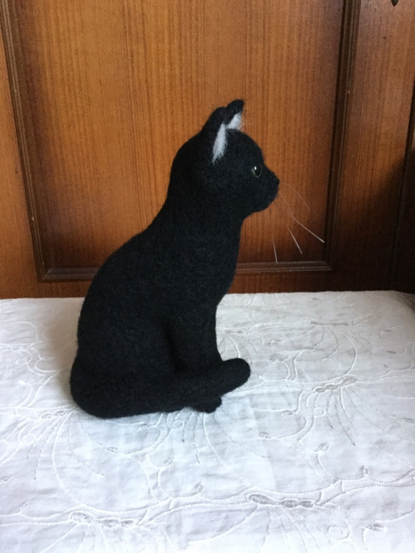 羊毛フェルト 黒猫 6枚目の画像