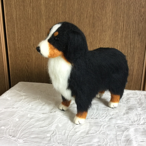 羊毛フェルト 犬 バーニーズマウンテンドッグ 羊毛フェルト masapan