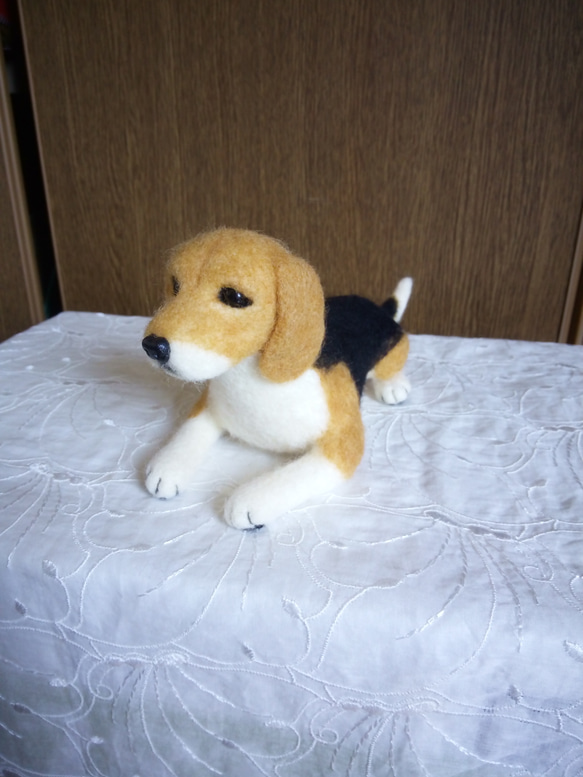 羊毛フェルト　犬　ビーグル 3枚目の画像