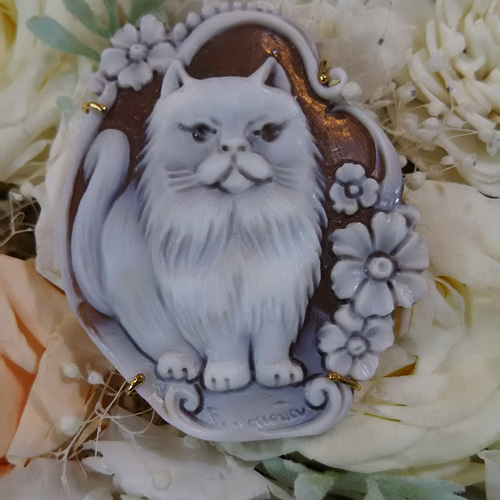 シェルカメオ 猫 Cameo ペンダント ブローチ ネックレス・ペンダント