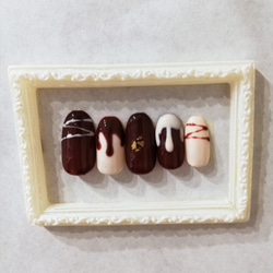 《送料無料》美味しい可愛いチョコレートジェルネイルチップ 1枚目の画像