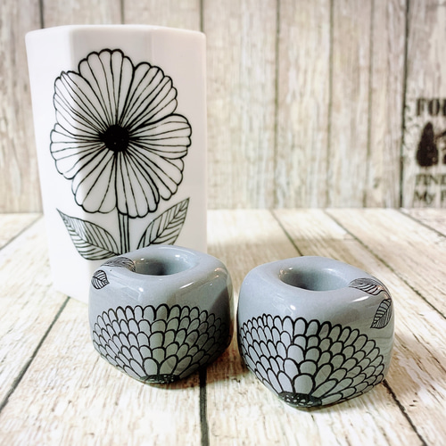 Rady 花柄デザイン 歯ブラシスタンド、洗面器・ディスペンサーh他セット Rady 花柄デザイン 歯ブラシスタンド、洗面器・ディスペンサーh他