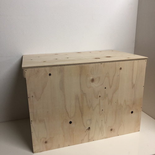 ポリタンク BOX 灯油 OIL 灯油収納BOX 新品 未使用 3点入ります!