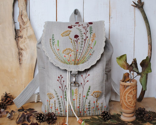 インポートハンドメイド♪リネン手刺繍リュック♪ビーズ♪レース編み
